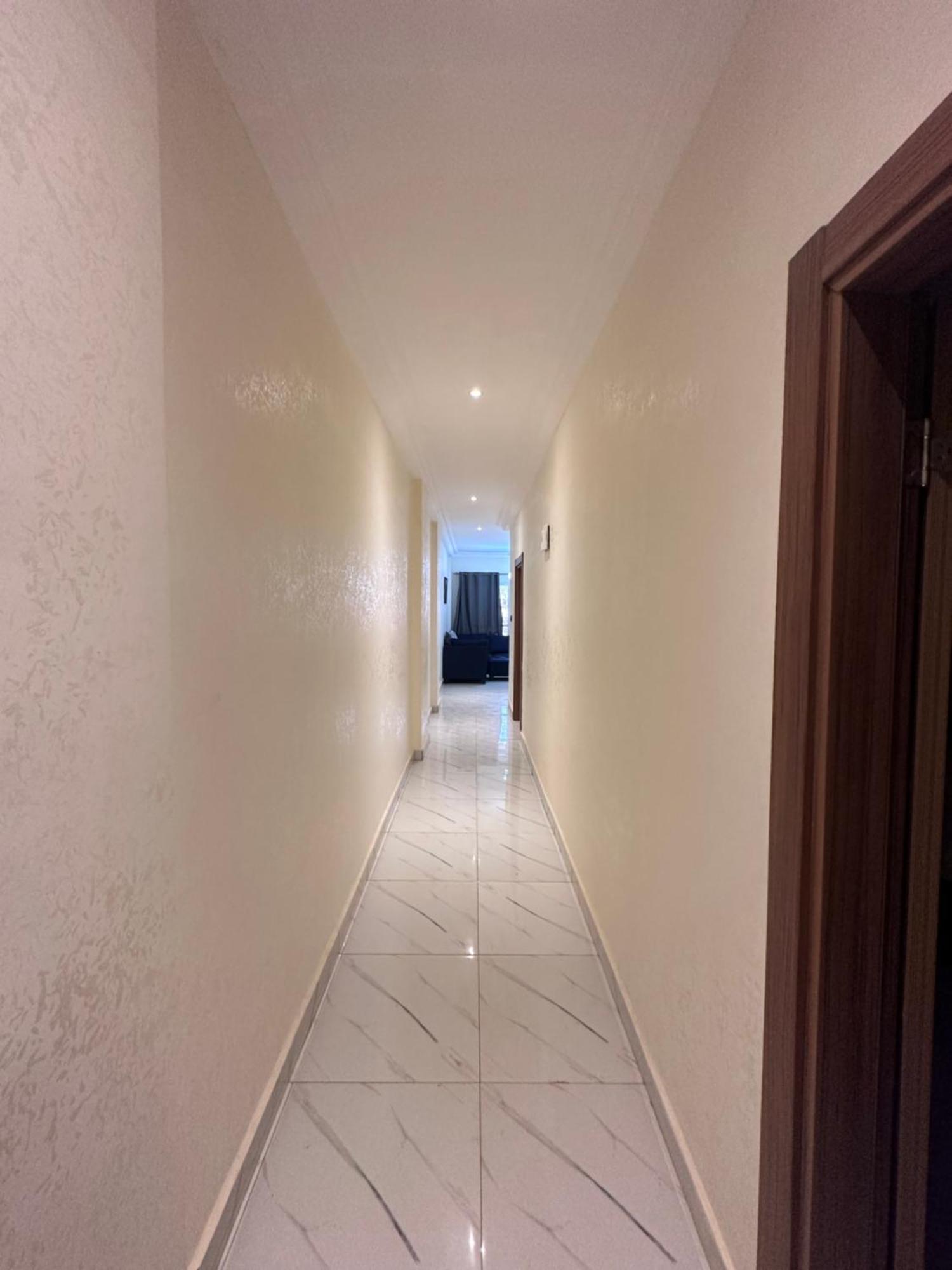 Apartments Plaza Hotel 콜롤리 외부 사진