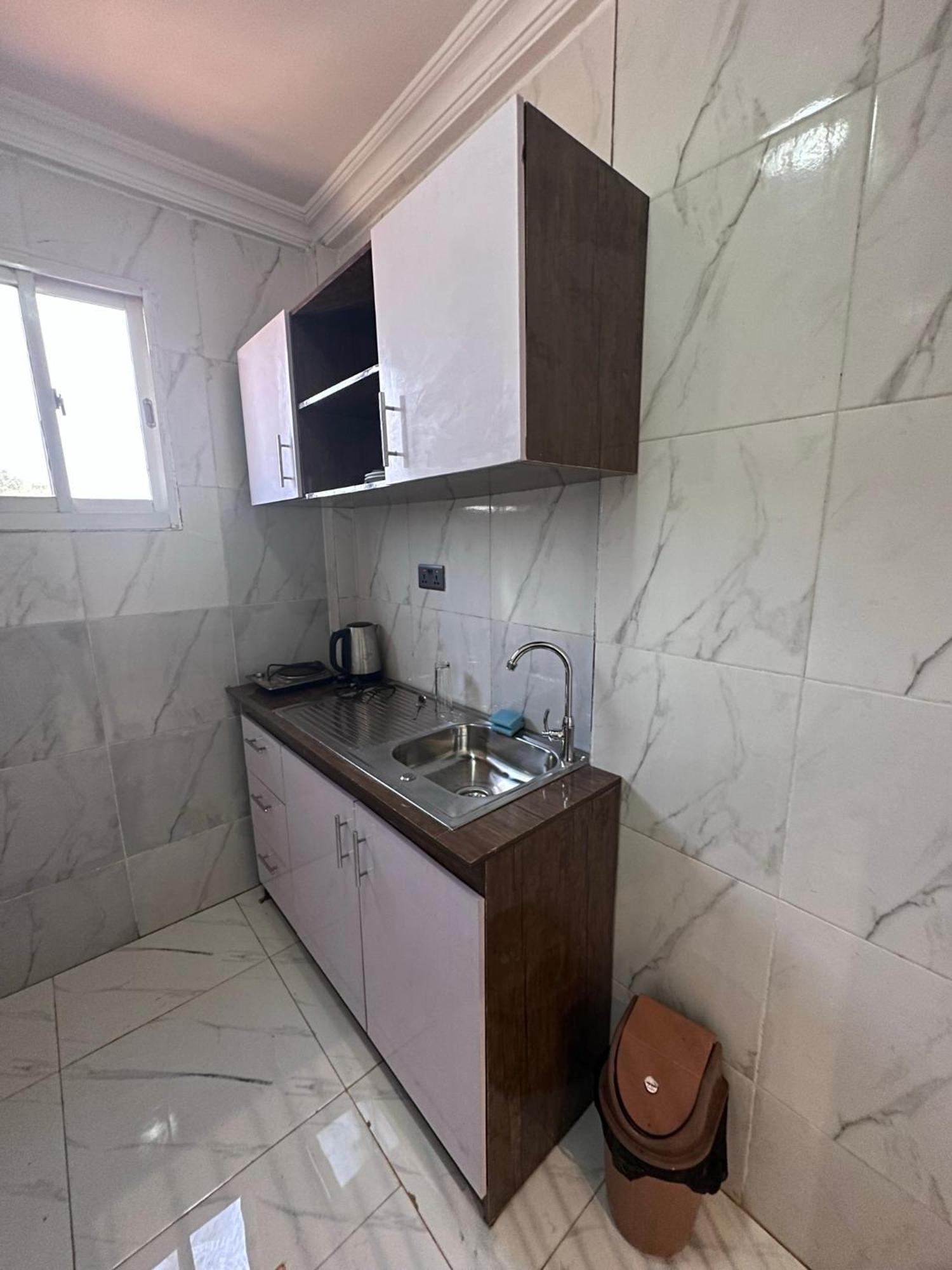 Apartments Plaza Hotel 콜롤리 외부 사진