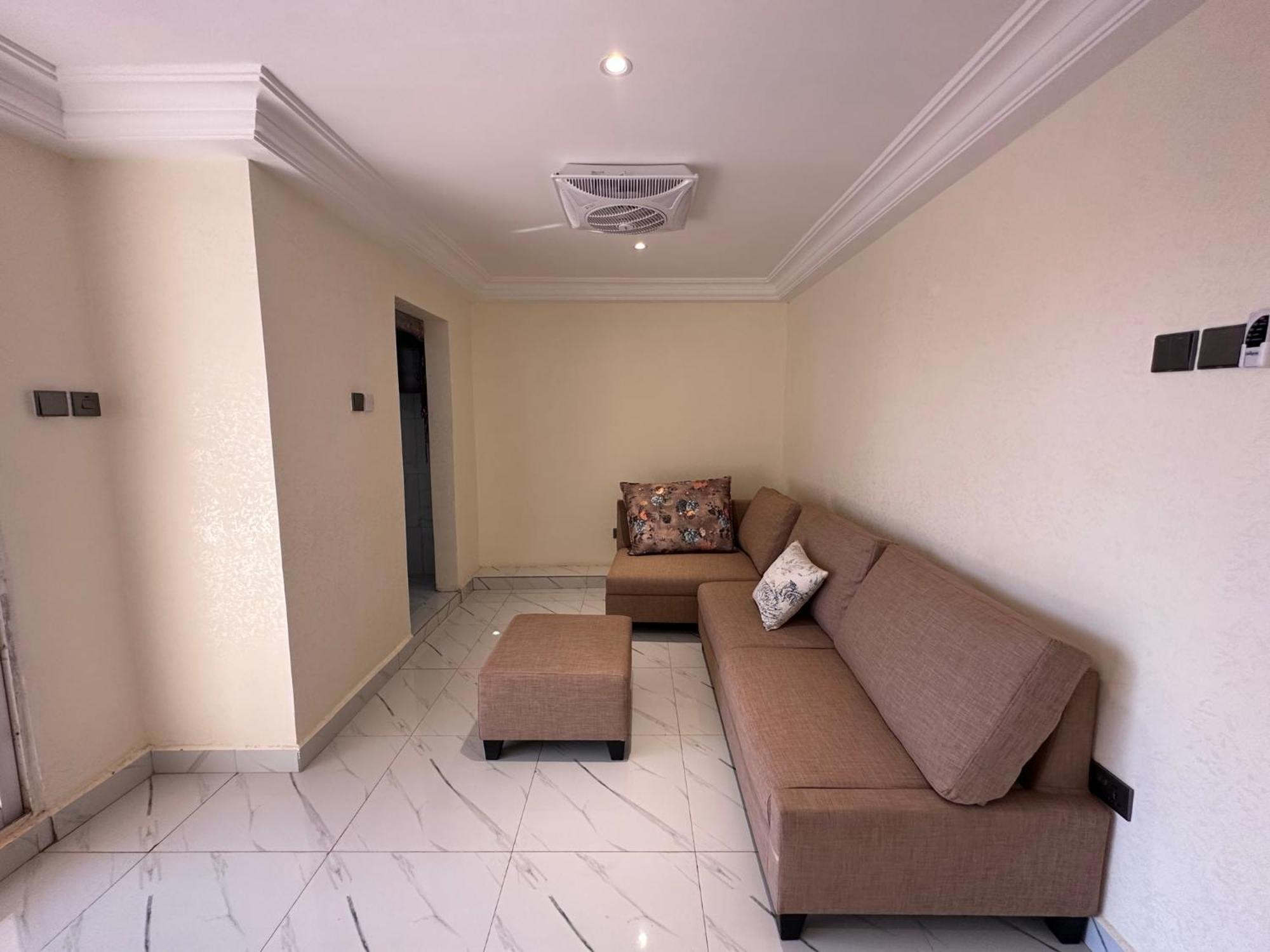 Apartments Plaza Hotel 콜롤리 외부 사진